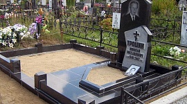 Памятники